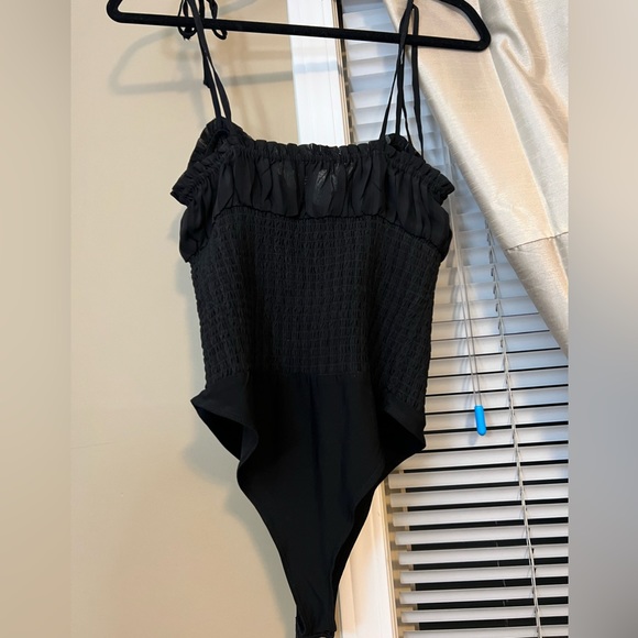 BNWOT Forever 21 Cami Bodysuit - Picture 4 of 8